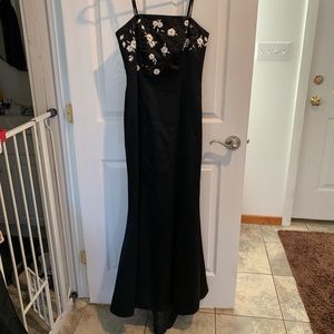 Morgan & Co formal dress with neck scarf